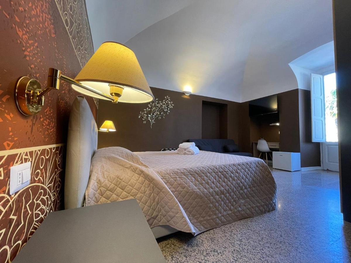 Cconforthotels R&B Central Rooms Bari Exterior photo